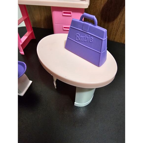 1995 Barbie So Much to Do Baby Care Center - Picture 12 of 16